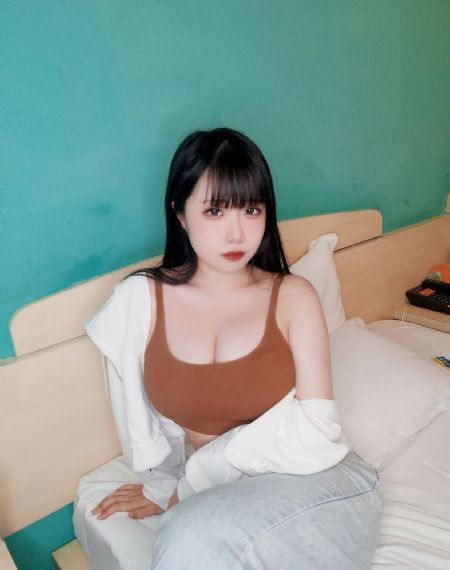 xxxx18hd老师护士hd9_BD手机在线看
