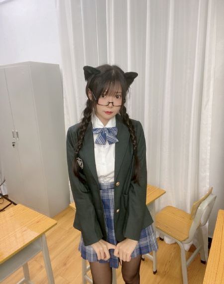 4944cc香港免费大全_剧情片电影完整版